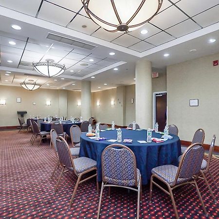 Harmony Suites Secaucus Meadowlands エクステリア 写真