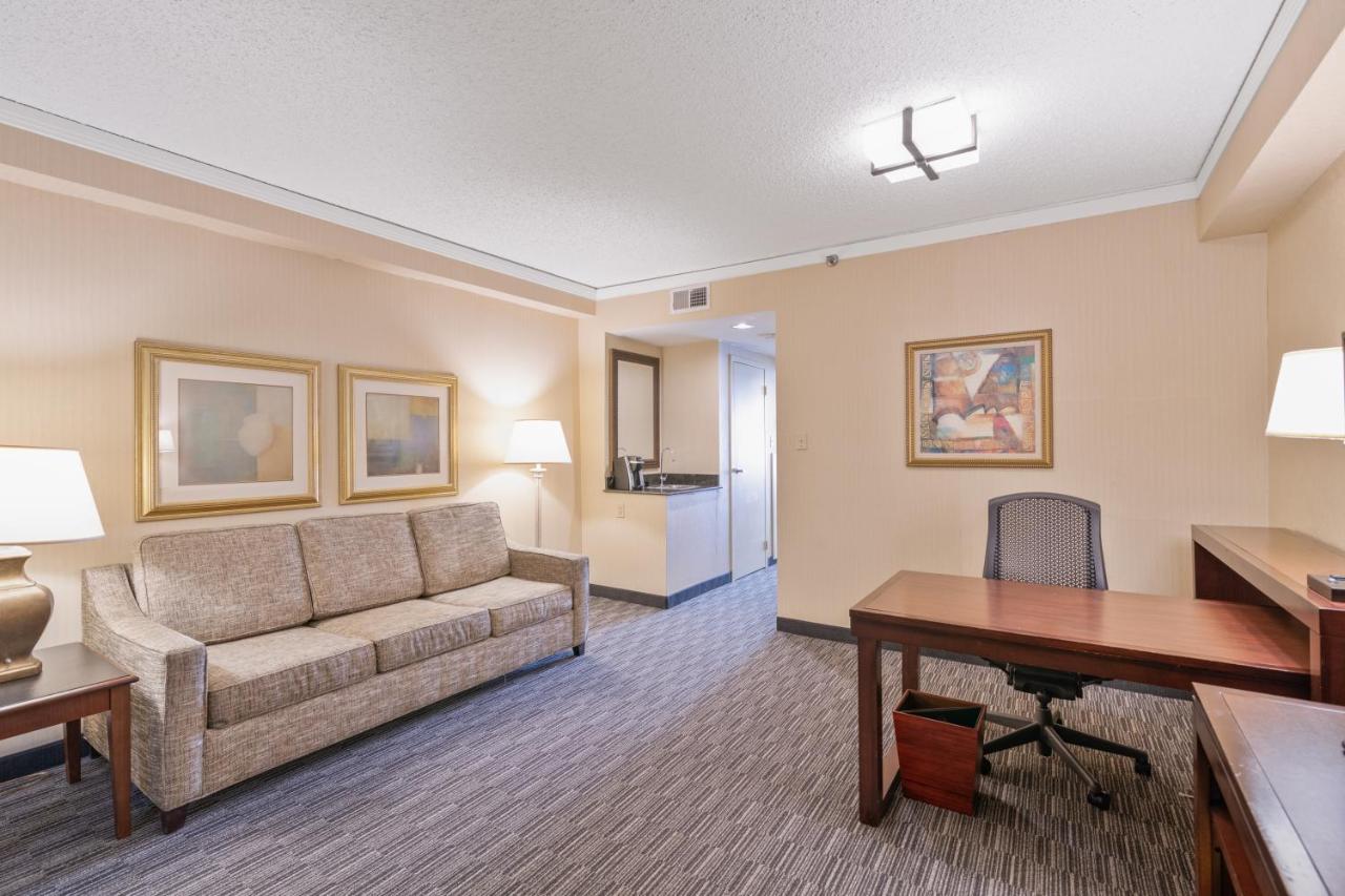 Harmony Suites Secaucus Meadowlands エクステリア 写真