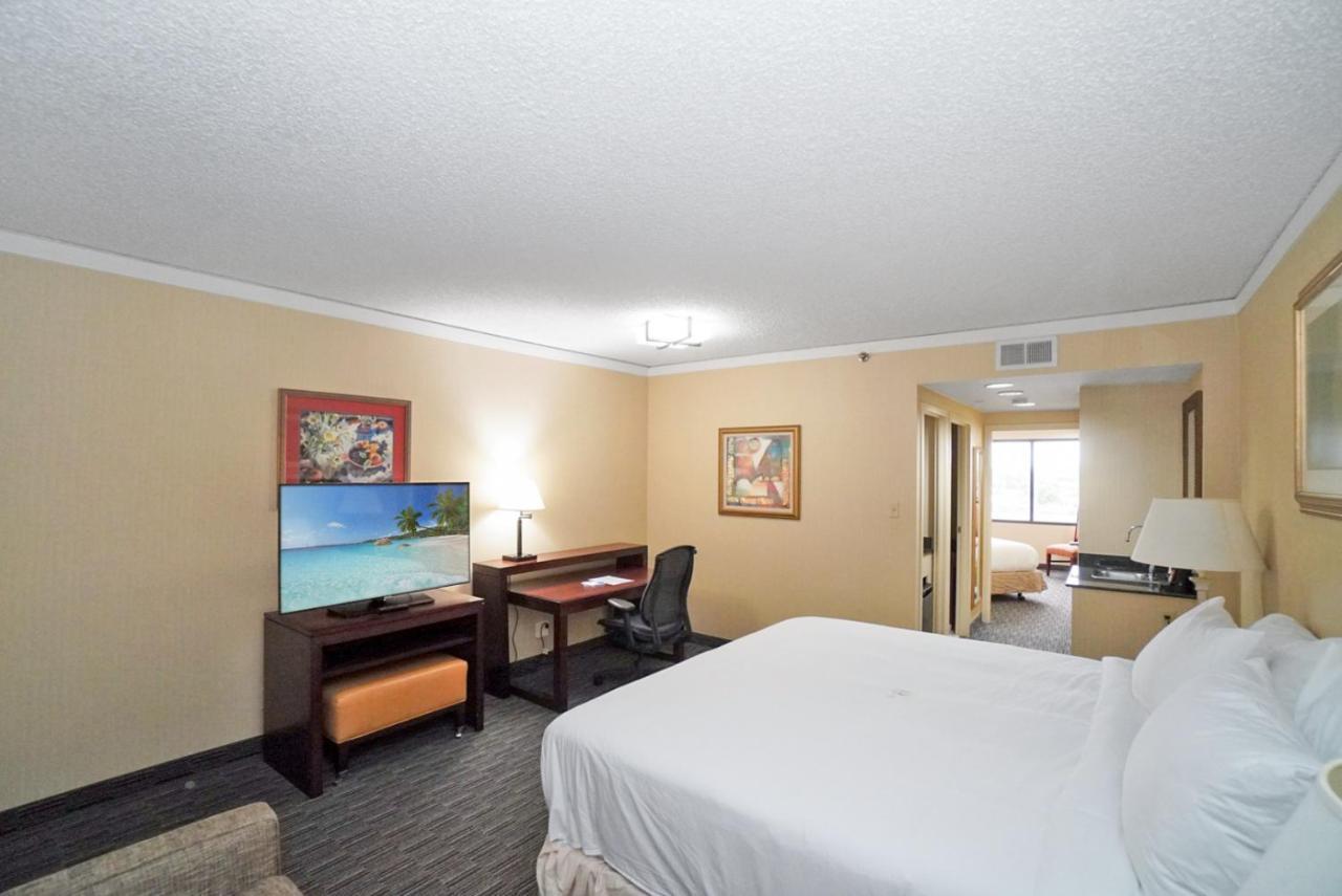 Harmony Suites Secaucus Meadowlands エクステリア 写真